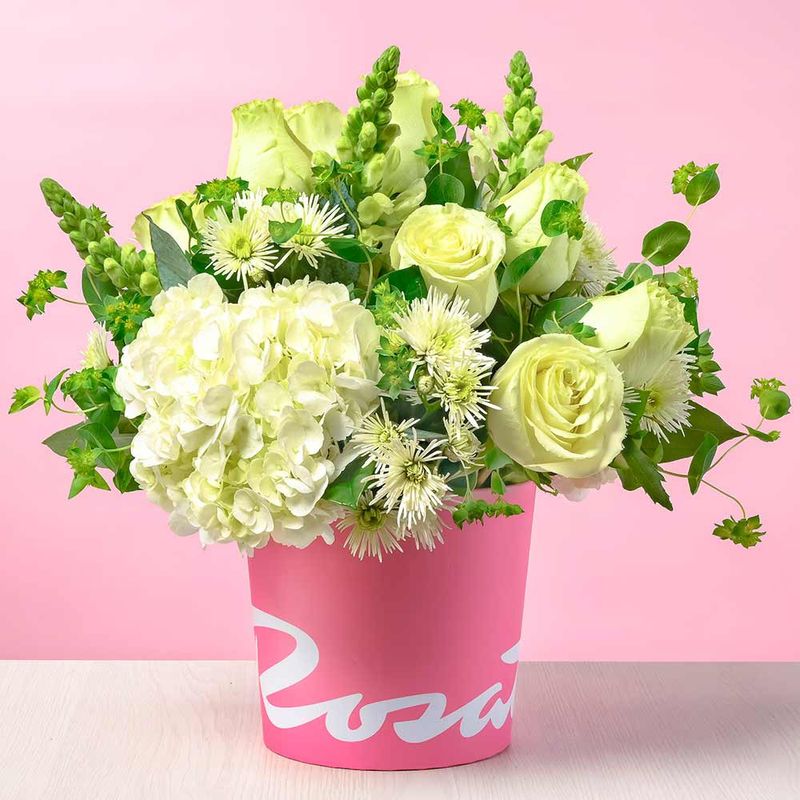 sombrera-rosada-toque-floral