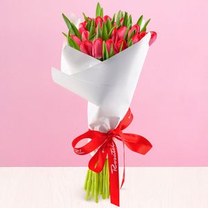 Ramo Amor con 25 Tulipanes Rojos