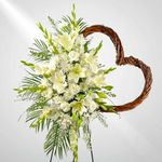 corona-funebre-azucenas-flores-y-corazon