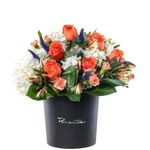 Florería sombrerera negra grande con 10 rosas naranjas y flores Rosatel