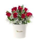 Flores delivery 15 rosas rojas y flores en sombrerera crema grande Rosatel